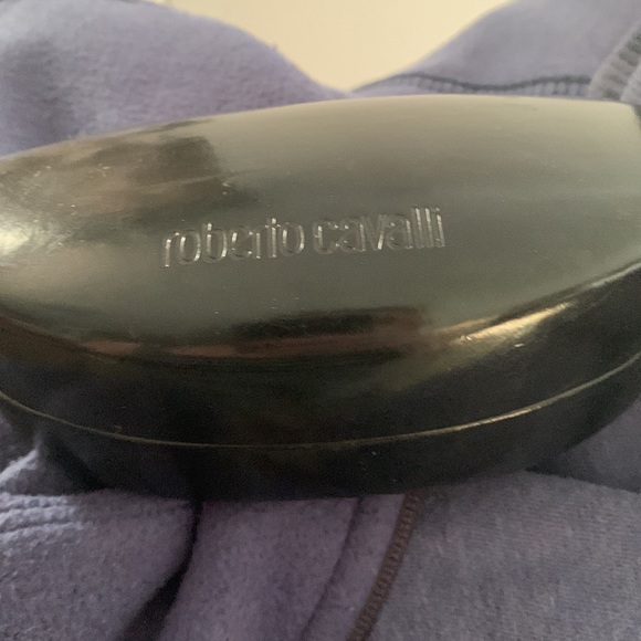 💯Authentic used Roberto Cavalli sunglasses with dust cloth and original case - Picture 11 of 16